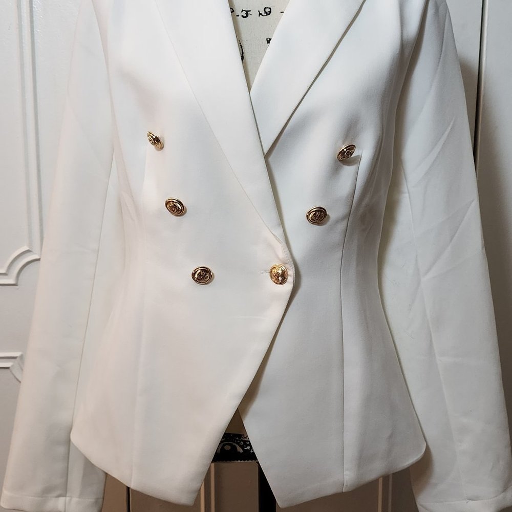 Double breasted Short suit
